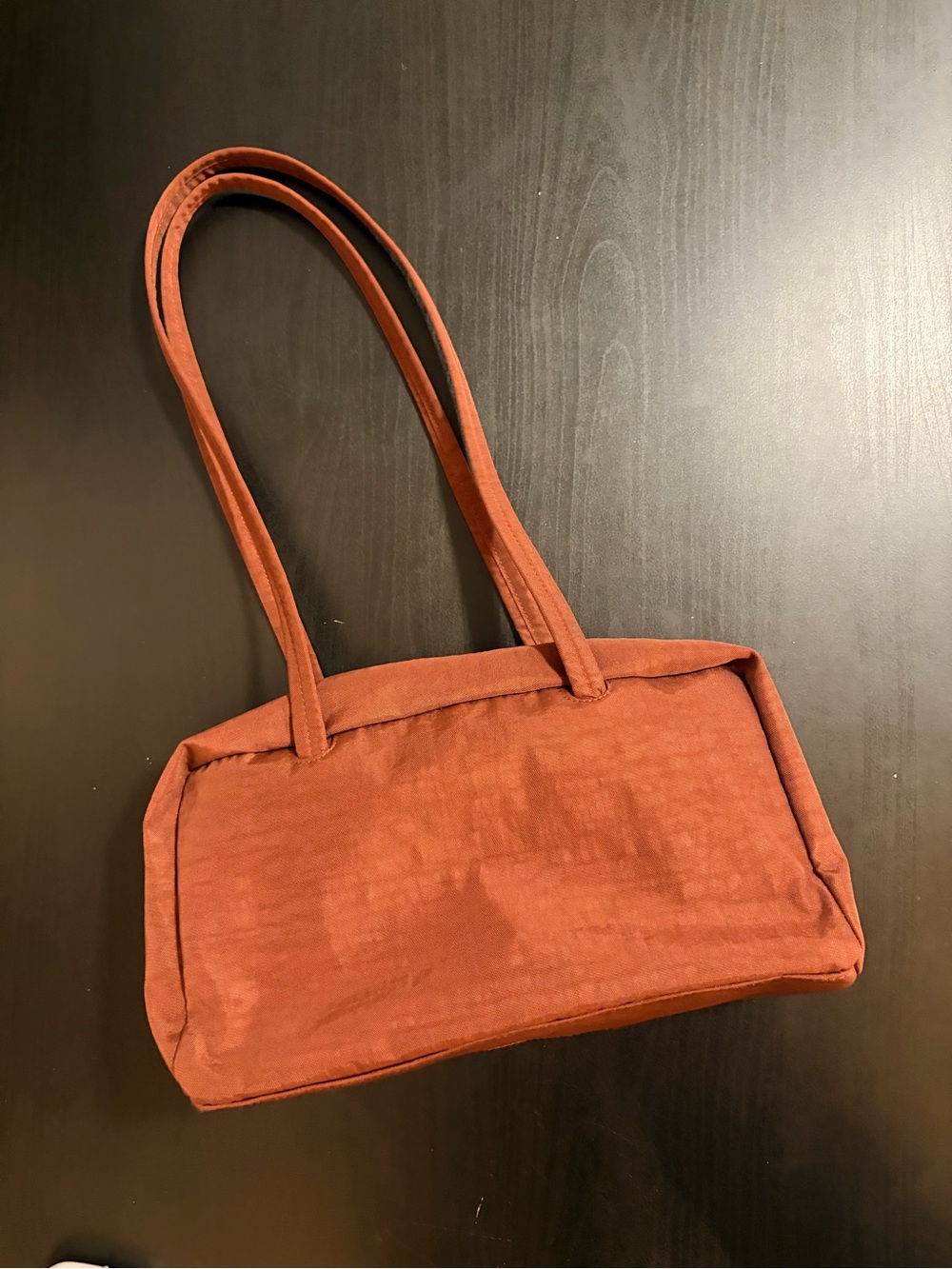 BAGGU regular size Mahogany/burgundy bowler bag